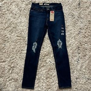 NWT Levi's 711 Skinny Jeans